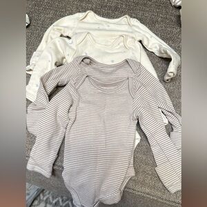 Neutral Long-Sleeve Baby One-Piece Bodysuit & footie pjs. For preemie twins.